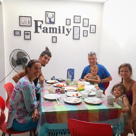 Jungle Guest House كالي الغرفة الصورة
